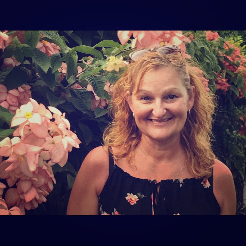 Meet your Posher, Cheri